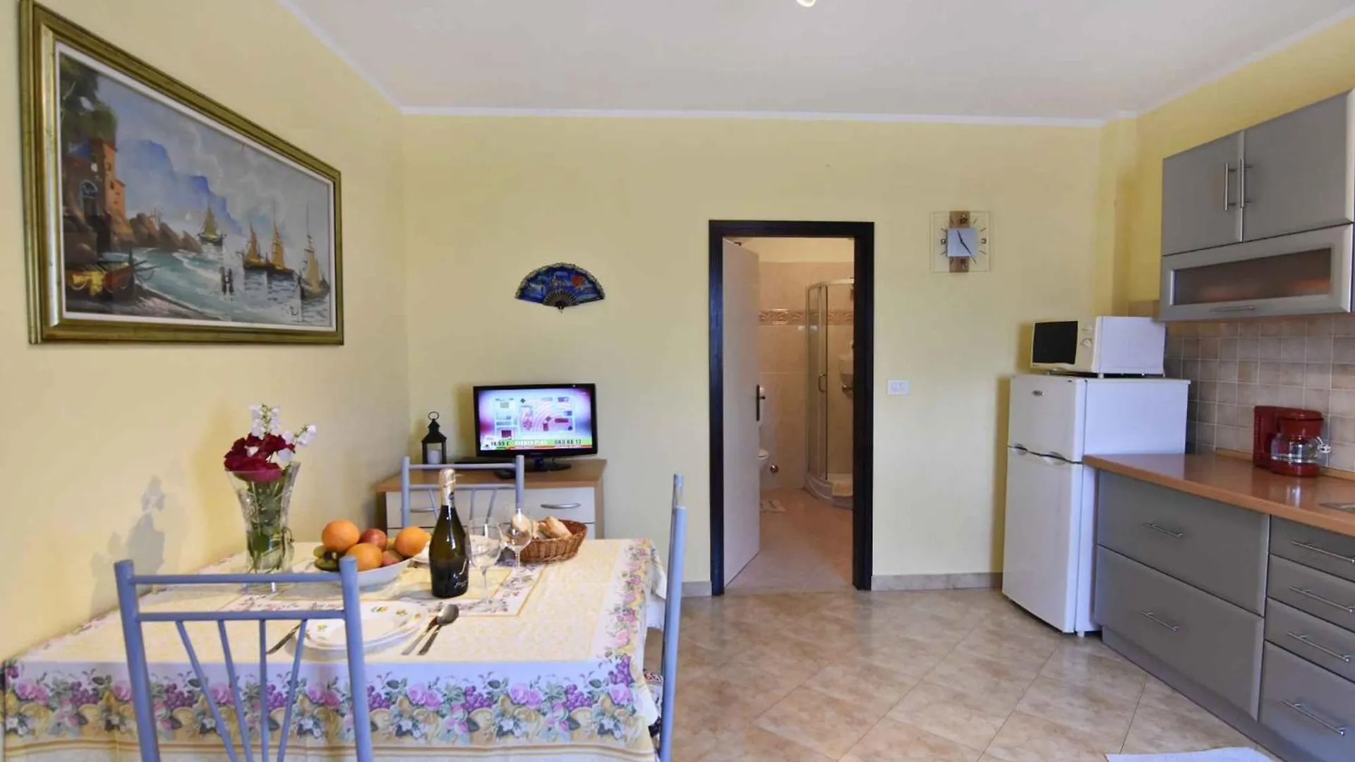 Apartments With A Parking Space Djuba, Umag - 22548